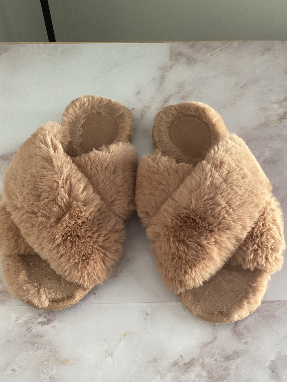 ultra fluffy strappy slippers
